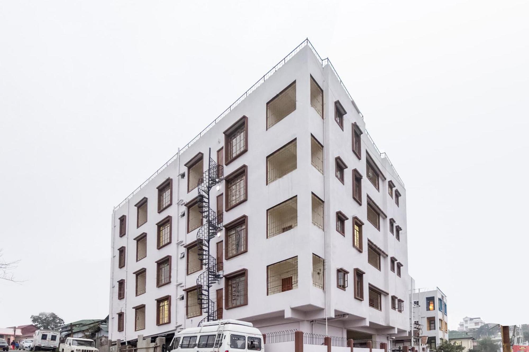 Hotel Travellers Inn Shillong Eksteriør billede