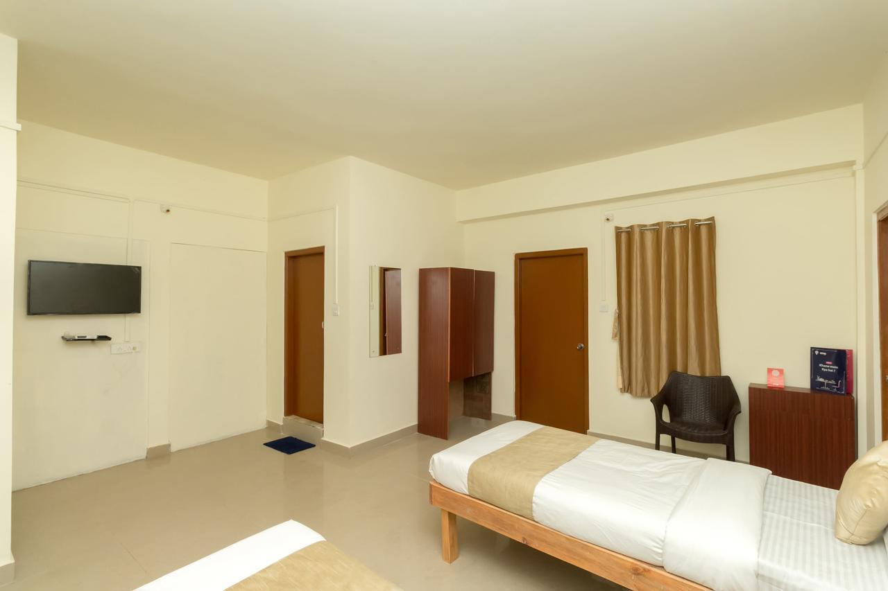 Hotel Travellers Inn Shillong Eksteriør billede
